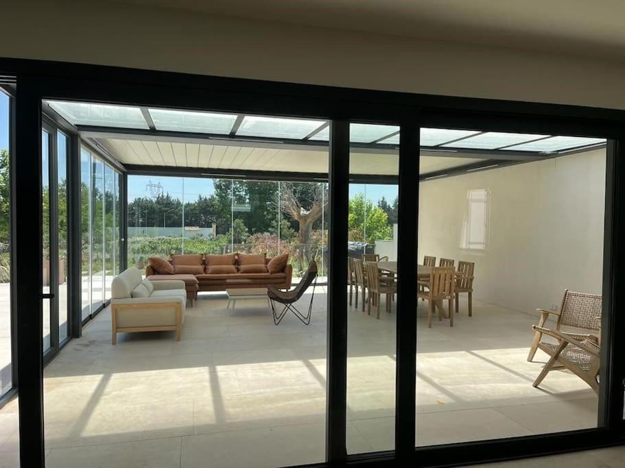 Villa Des Jacinthes Tarascon Exterior foto