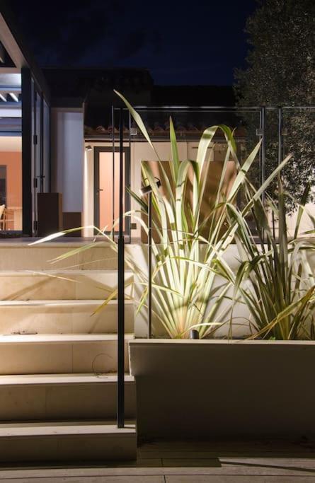 Villa Des Jacinthes Tarascon Exterior foto