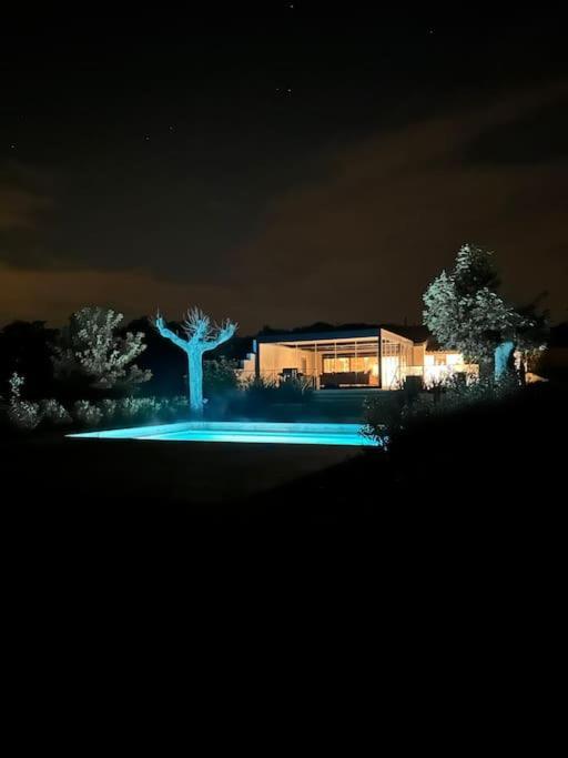 Villa Des Jacinthes Tarascon Exterior foto