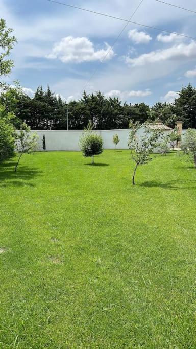 Villa Des Jacinthes Tarascon Exterior foto