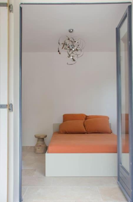 Villa Des Jacinthes Tarascon Exterior foto